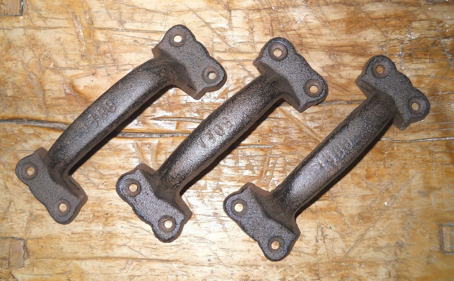 12 Cast Iron Antique Style Rustic Barn Handle, Gate Pull, Shed / Door Handles